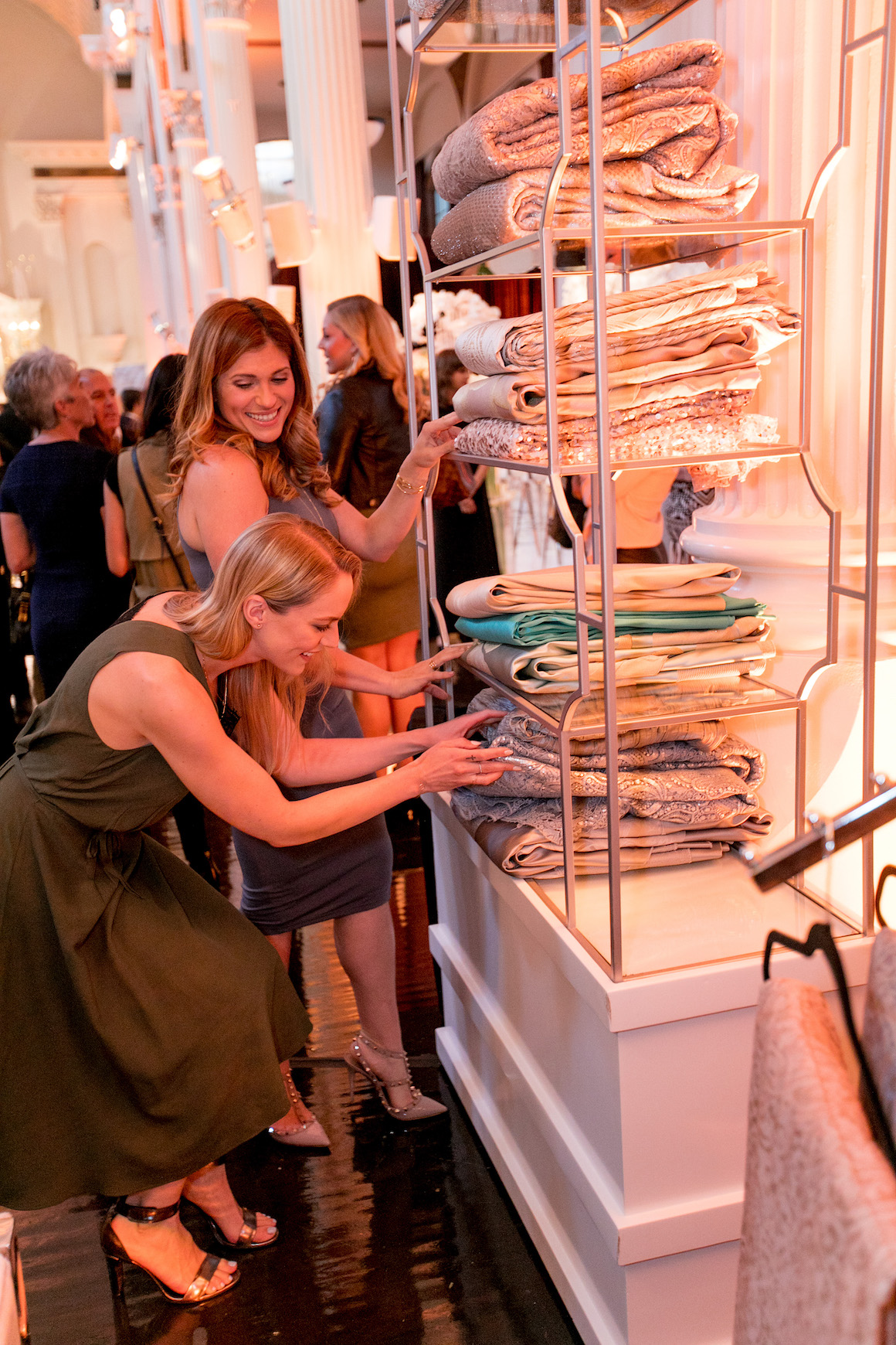 Hylah White Special Events, Linen, Bottega Louie, Luxe Linen, Luxe Launch