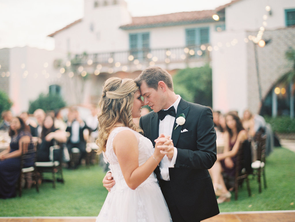 Diana-McGregor-Adamson-House-Malibu-Wedding_0020